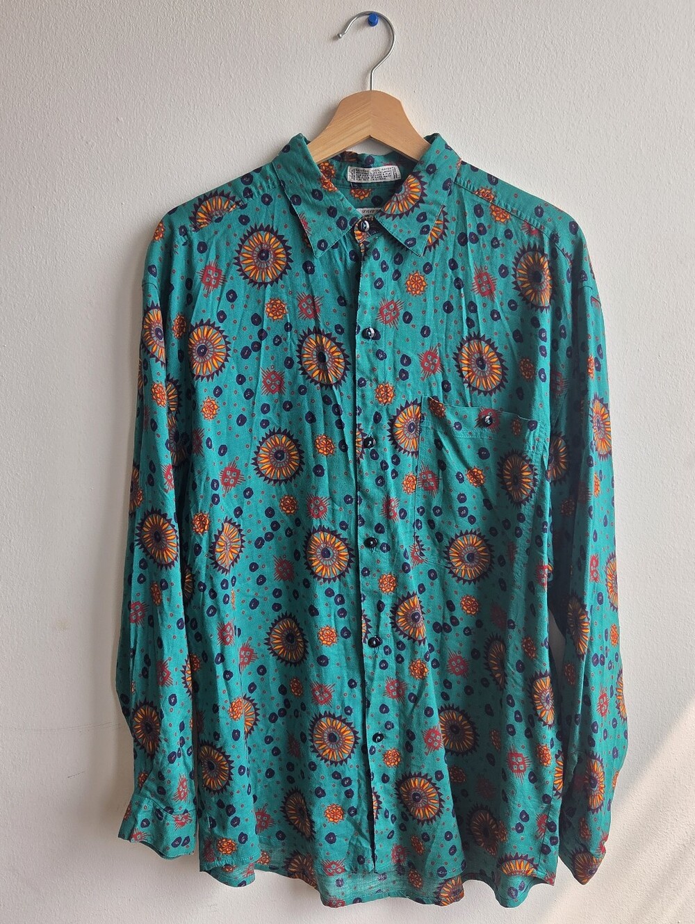 Vintage Rayon Patterned Button-Up Shirt –